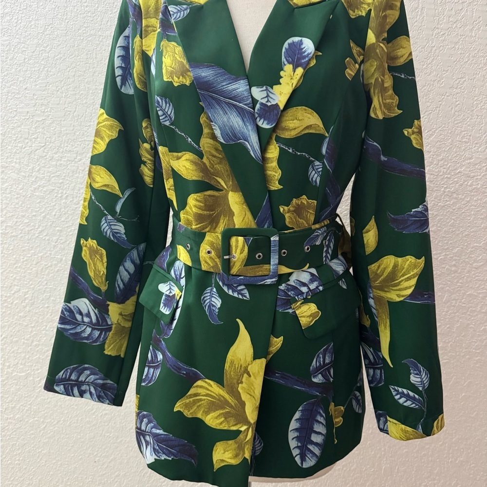 Everlynn Women’s Business Outfit Blazer - Picture 3 of 16